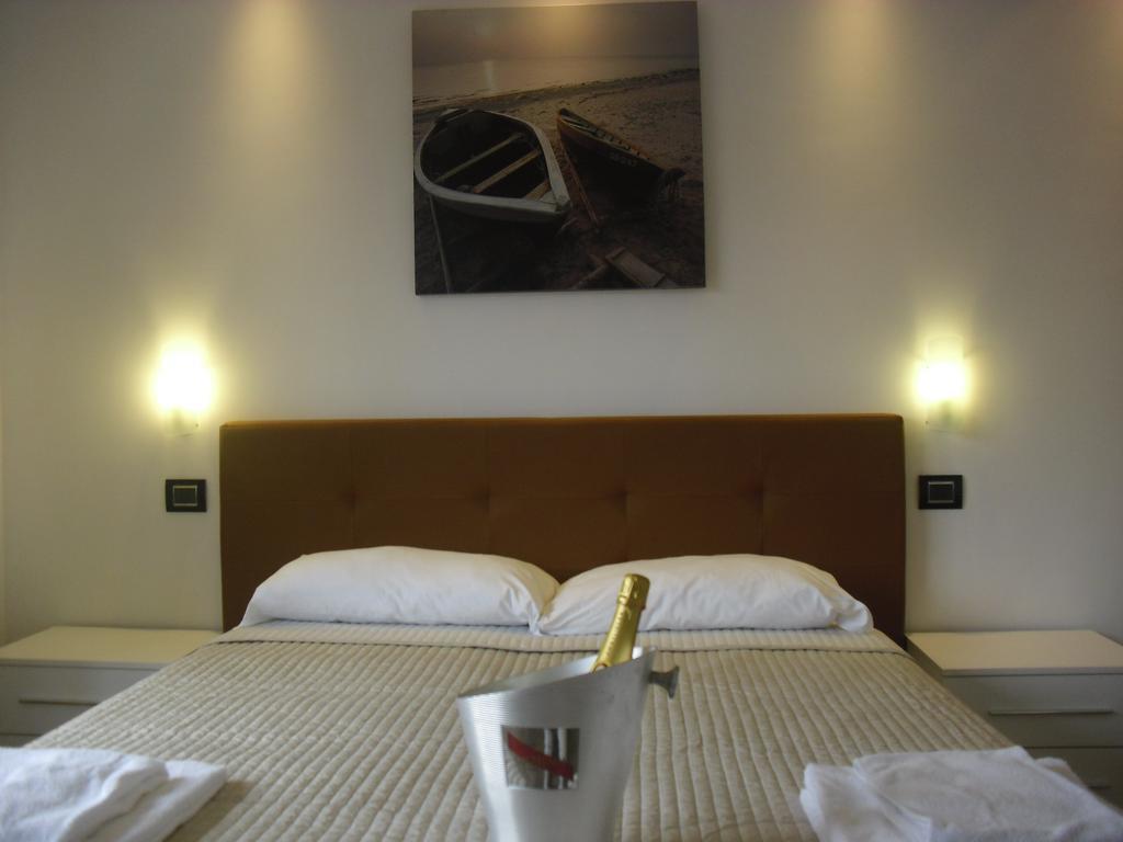 Luce Di Luna Luxury Suites Rome Extérieur photo